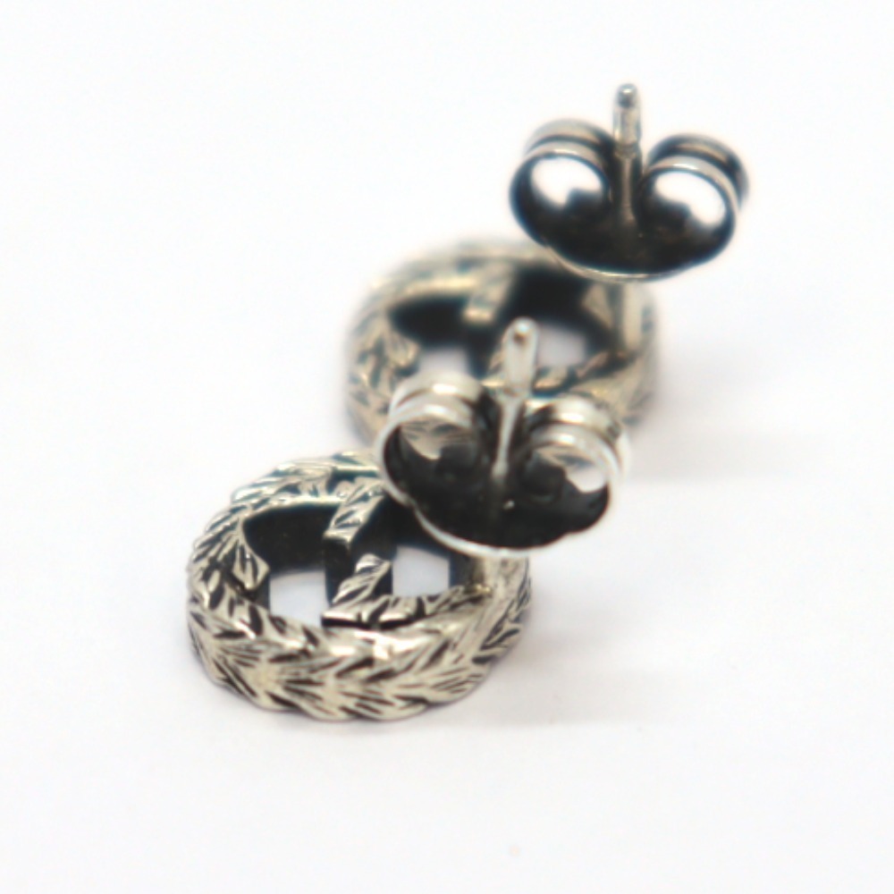 Gucci Interlocking G Earrings Silver - image 4
